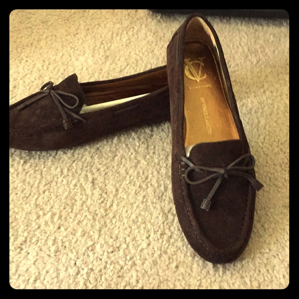 Vince Camuto brand new brown suede loafers